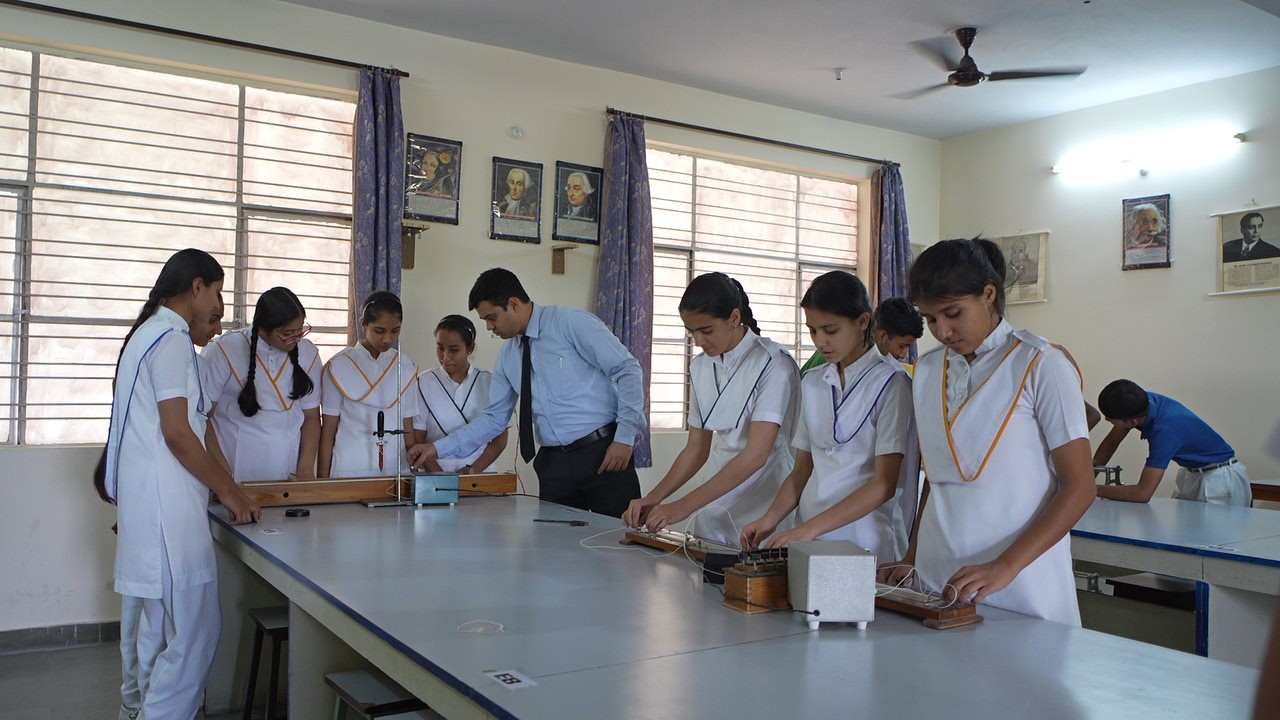 Best school in sikar